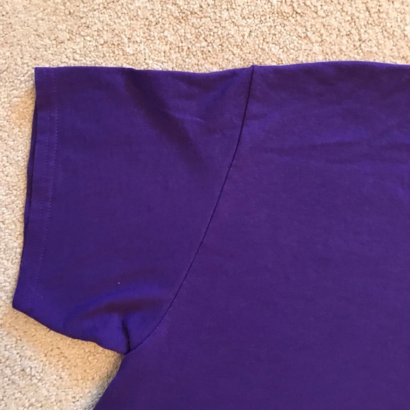 Animal Shelter Volunteer Graphic Tee Adult Size Large Purple Heart Paw Print - Picture 6 of 7